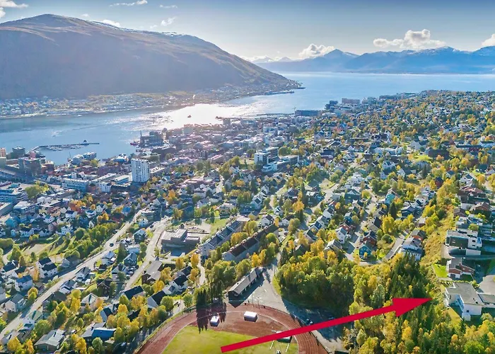 Northern Sky View With Free Parking * Tromsø