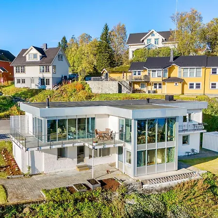 Northern Sky View With Free Parking