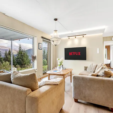 Daire Northern Sky View With Free Parking Tromsø